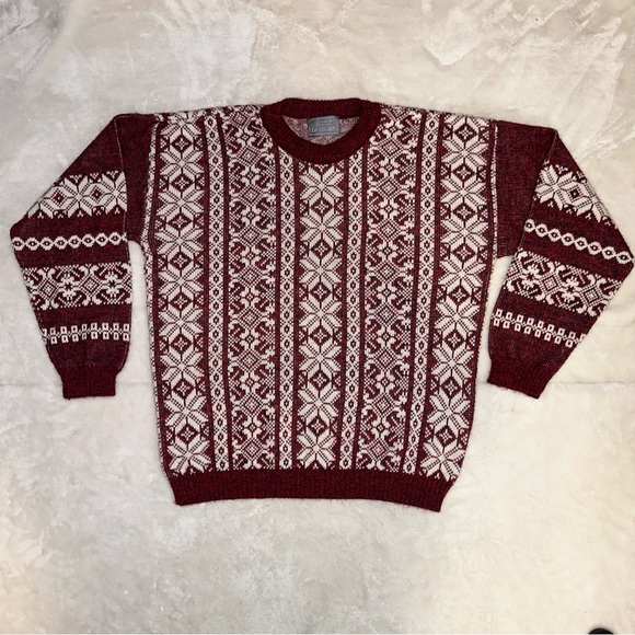 Le Tigre Burgundy and White Nordic Aztec Geometric Print Crewneck Knit Sweater